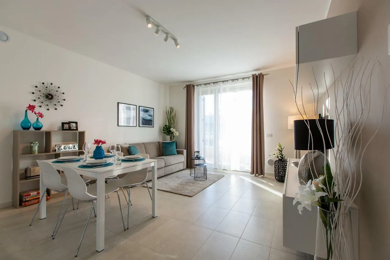 Apartment Giulia Castelnuovo del Garda 0*,  Italy